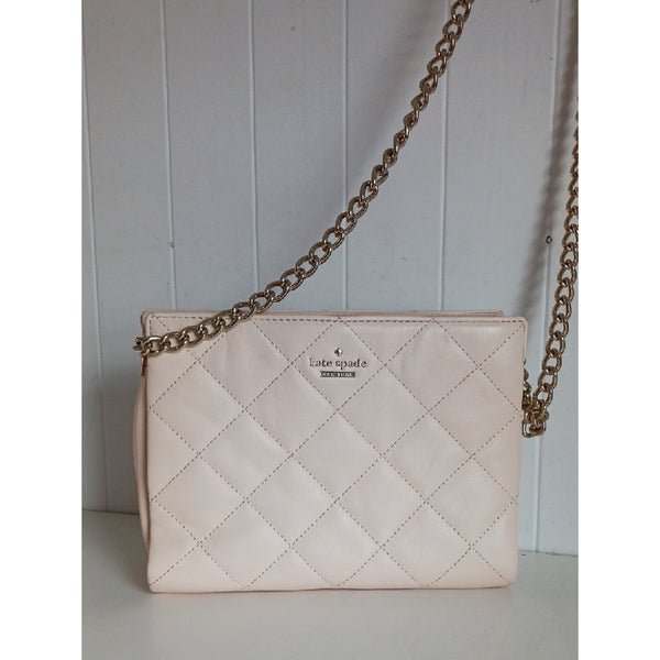 KATE SPADE BLUSH QUILTED CHAIN STRAP BAG.