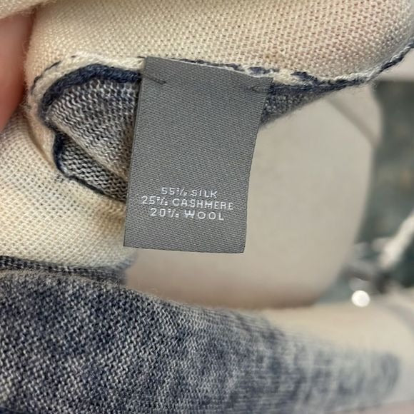 Neiman Marcus NWT Blue Cream Print Cashmere Sweater Set
