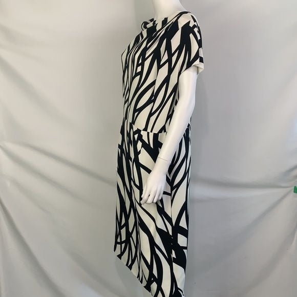 Escada black white print cap sleeve dress