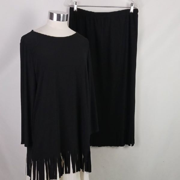 Antthony NWT Black Fringe Top/Skirt Set
