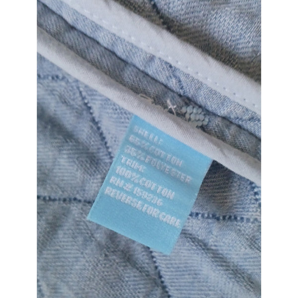 J MCLOUGHLIN DENIM QUILTED JACKET.