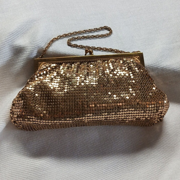 Whiting And Davis Small Gold Vtg Mesh Bag.