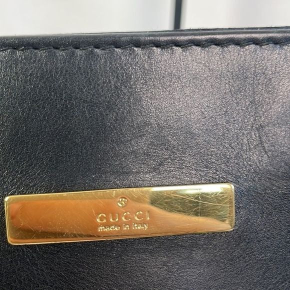 Gucci Black Canvas Logo With Leather Trim Cross Bag