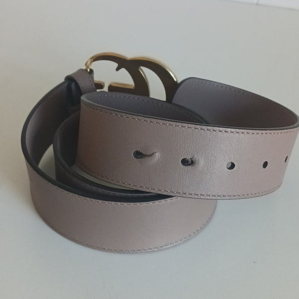 Gucci Tan W Gold Double GG Buckle Leather Belt.