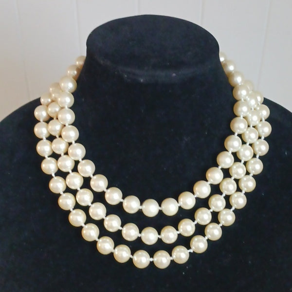 Carolee Vtg Pearl Strand Necklace