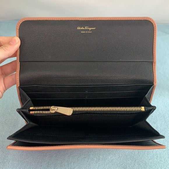 Salvatore Ferragamo Blush Wallet