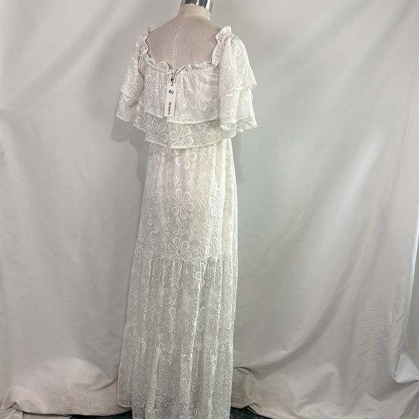 NWT BB Dakota White Lace Off the Shoulder Maxi Dress