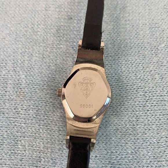 Gucci Small Silver Round Face w Black Strap Watch