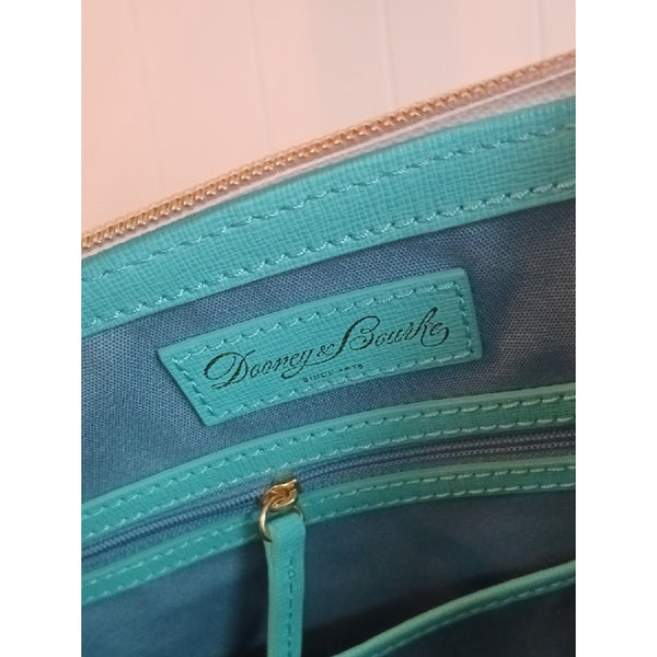 DOONEY & BOURKE NEW PINEAPPLE BAG.