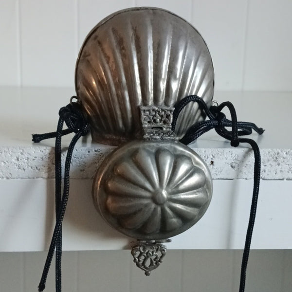 Antique Clam Shell Necklace
