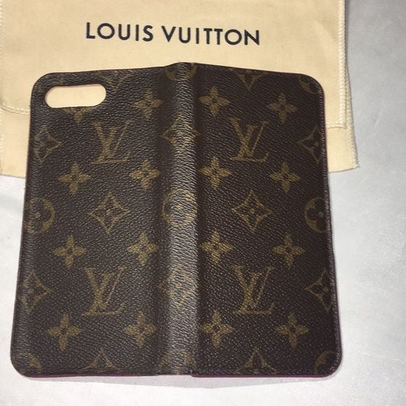 Louis Vuitton iPhone 7 Folio Monogram R Pop Holder