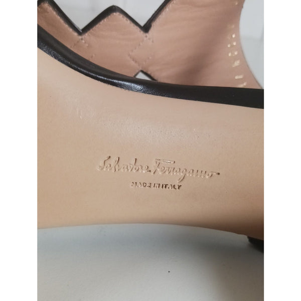 SALVATORE FERRAGAMO NEW BLK W SNAKESQ ANKLE STRAP SANDALS