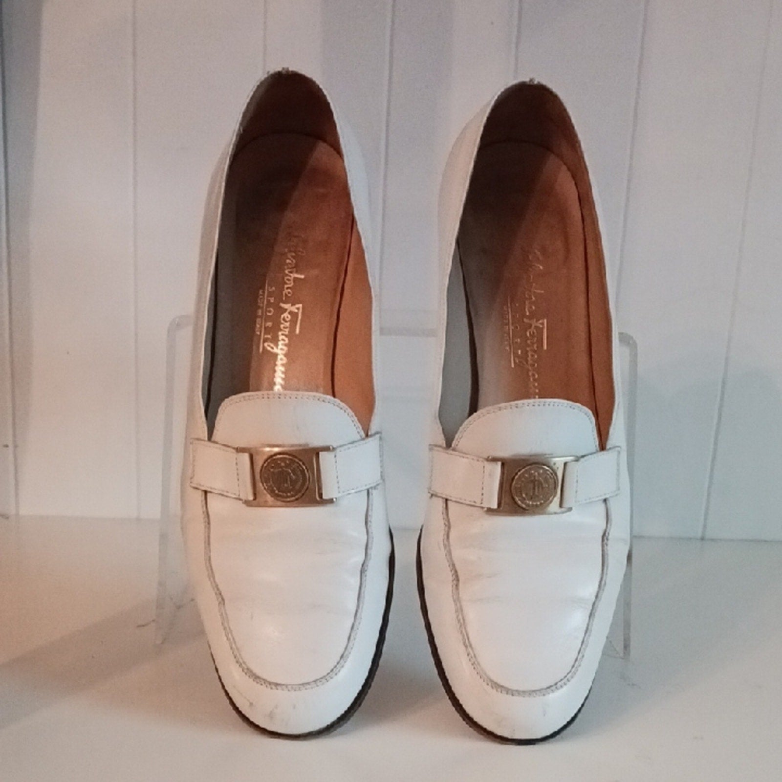 Salvatore Ferragamo White Low Heel Vtg Loafers