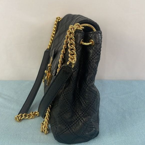 Marc Jacobs NWT Black Quilted Chain Strap Bag