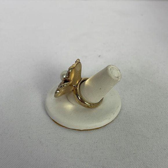 Carolee Big Crystal Pearl Flower Ring