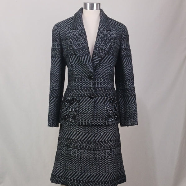 CHANEL  Gray Wool Print W Beads Jkt/ Skt/ Scarf.