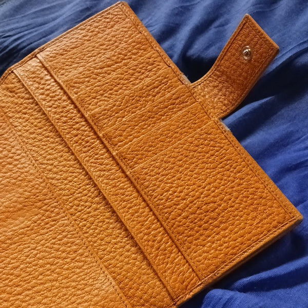 Gucci Mustard GG Vtg Leather Wallet.