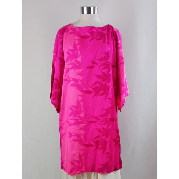 HAWAIIAN VTG PINK FLORAL DRESS.