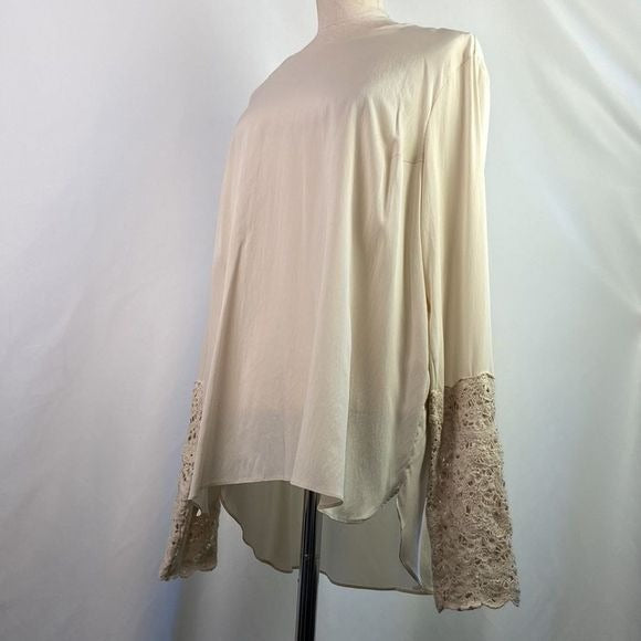 Bruno Cucinelli Cream Silk w Lace Cuffs Top