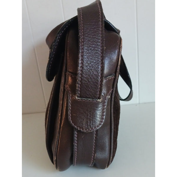 GUCCI VTG BR LEATHER CROSS BODY BAG.