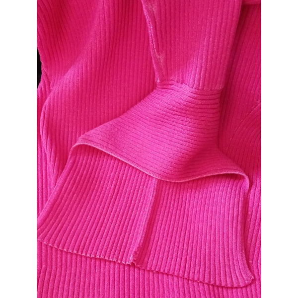 ALCER PINK RIBBED MOCK NECK SWEATER.