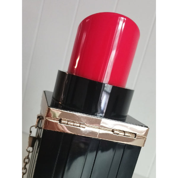JESSICA MCCLINTOCK NEW LIPSTICK PURSE.