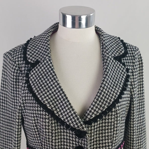 Nanette Lepore Vtg Black and White Houndstooth W Pink Trim Jacket.
