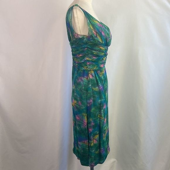 Green Print Pleated Bodice Vintage Dress