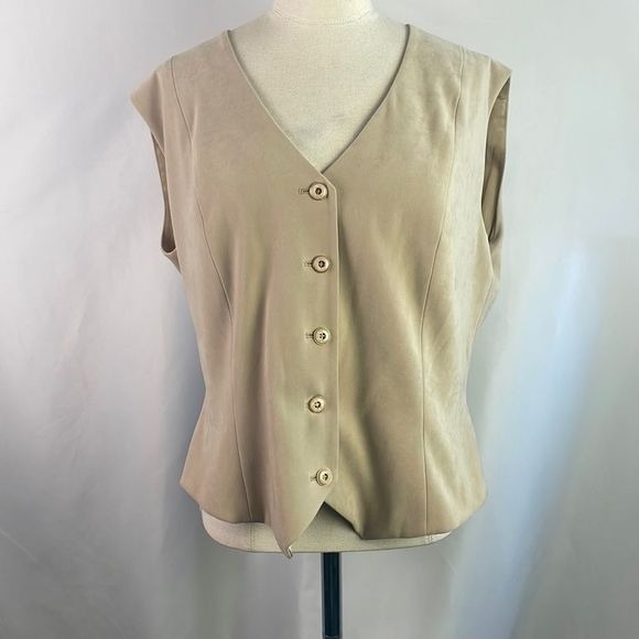 St. John Tan Lace Back Vest