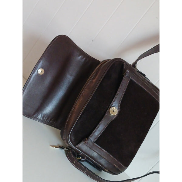GUCCI VTG BR LEATHER CROSS BODY BAG.