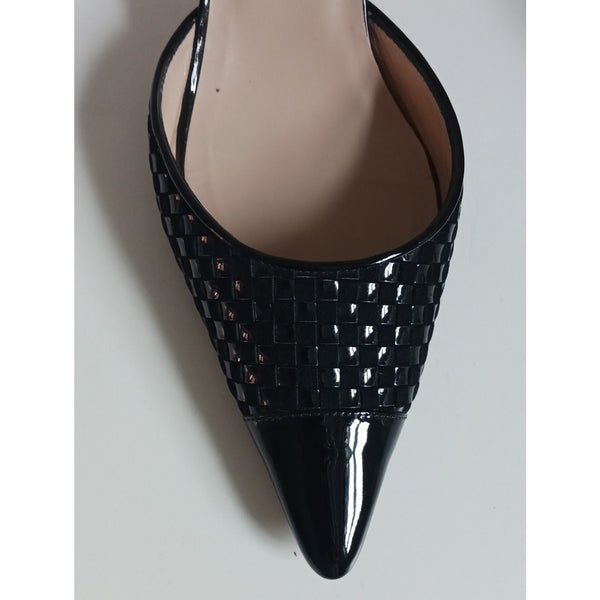 MANOLO BLAHNIK BLK WOVEN/ PATENT SLING BACKS SHOES.