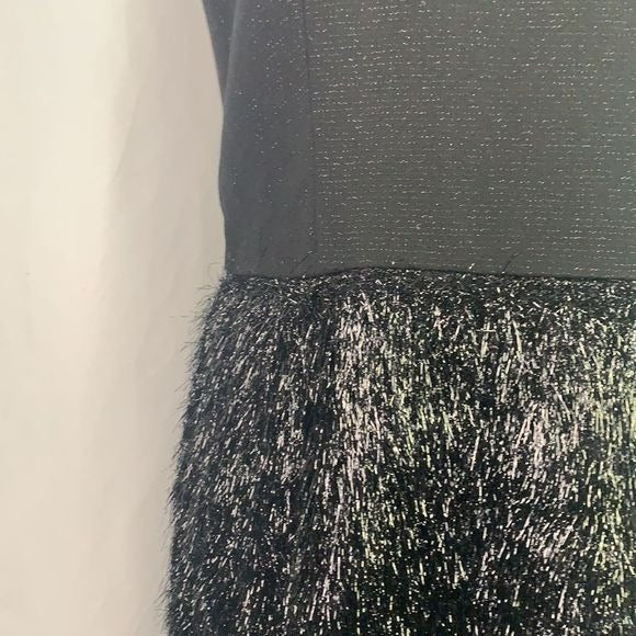 Per Se Black w/ Shinny Fringe Bottom