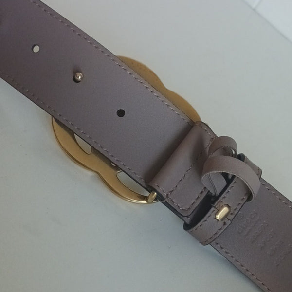 Gucci Tan W Gold Double GG Buckle Leather Belt.