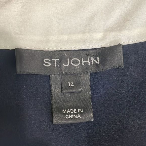 St. John Navy With Ivory Trim Silk Top