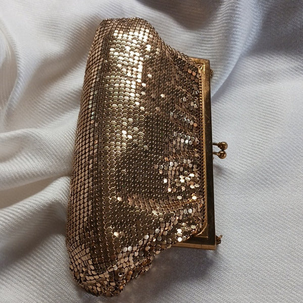 Whiting And Davis Small Gold Vtg Mesh Bag.