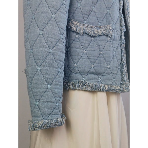 J MCLOUGHLIN DENIM QUILTED JACKET.