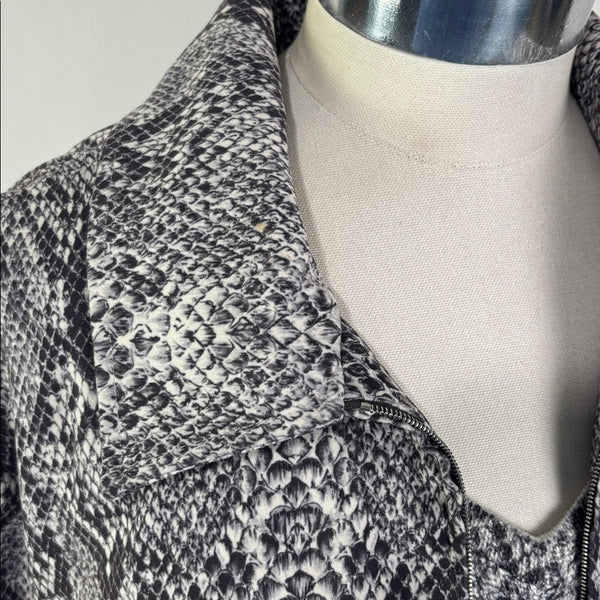 St John Grey Snake Print Jacket/ Shell with Tank