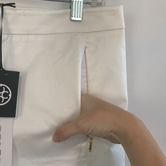 Per Se NWT White Wire Slacks with Slit