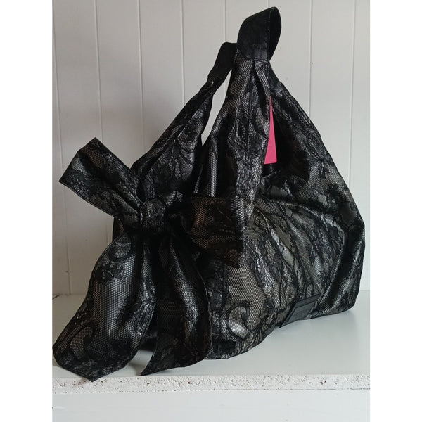 VALENTINO NEW  RARE BLACK LACE NUAGE HOBO