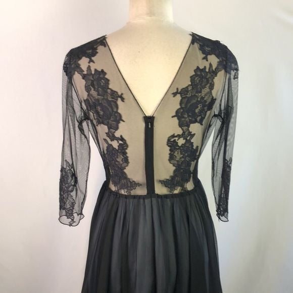 Black Lace Fit Flare O’Blanc Cocktail