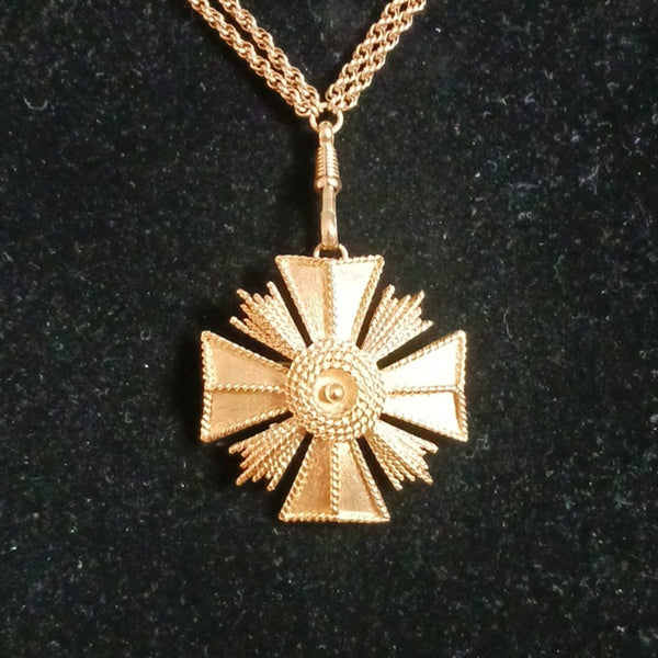 Monet Rare Vtg Maltese Cross Pendant Necklace