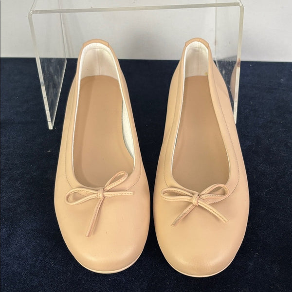 New Von Holzhausen Cream Ballet Flats
