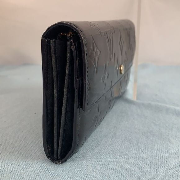 Louis Vuitton black vernis monogram wallet