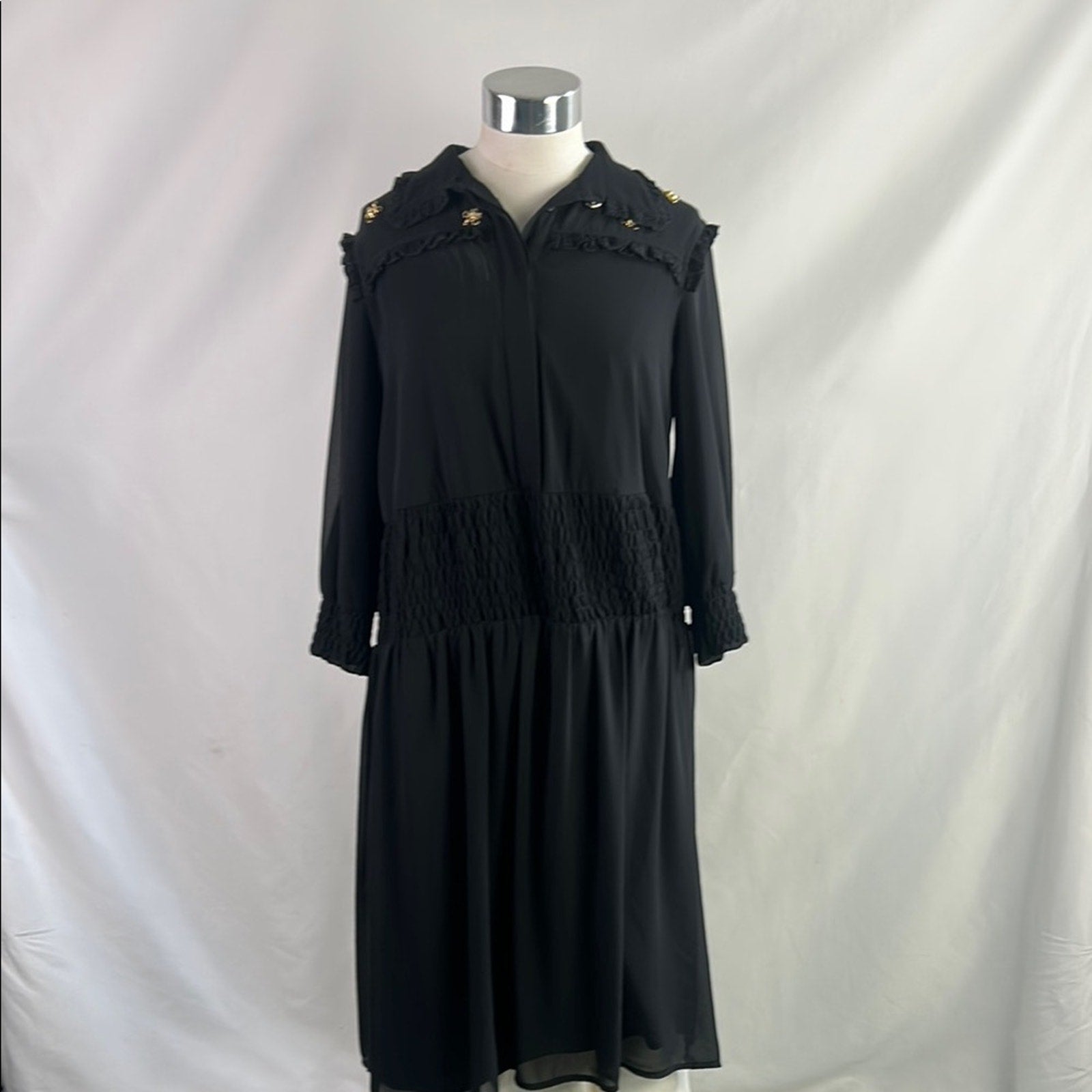 Love Love Paris Black Elastic Waist With  Bee Details Midi Dress