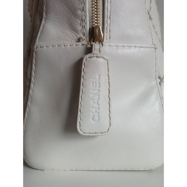 CHANEL VTG WHITE WILD STICH AS IS BAG.