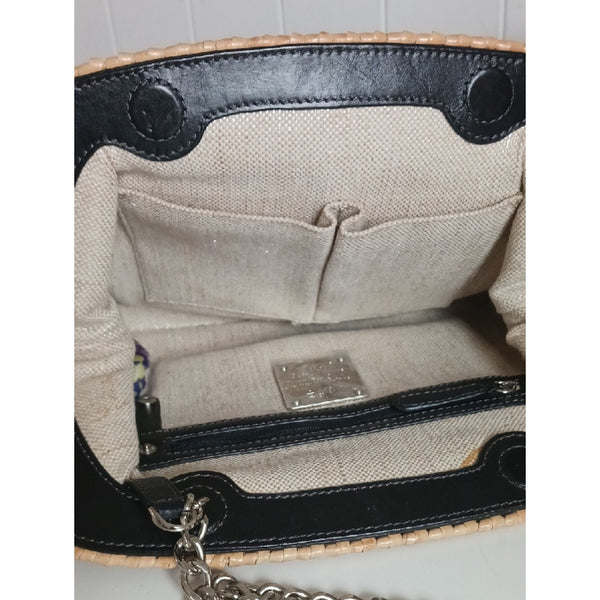 RAFE BLK LASER CUT PATENT CLUTCH.