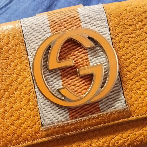 Gucci Mustard GG Vtg Leather Wallet.