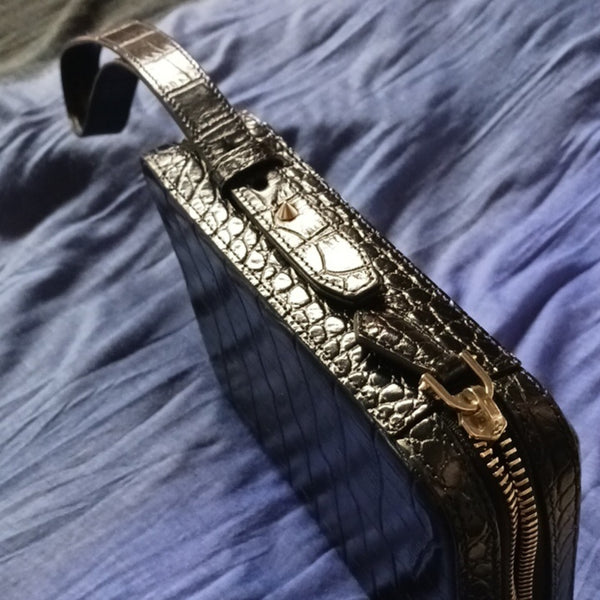 Givenchy Sm Black Crocodile-Pattern Leather Zip Clutch.