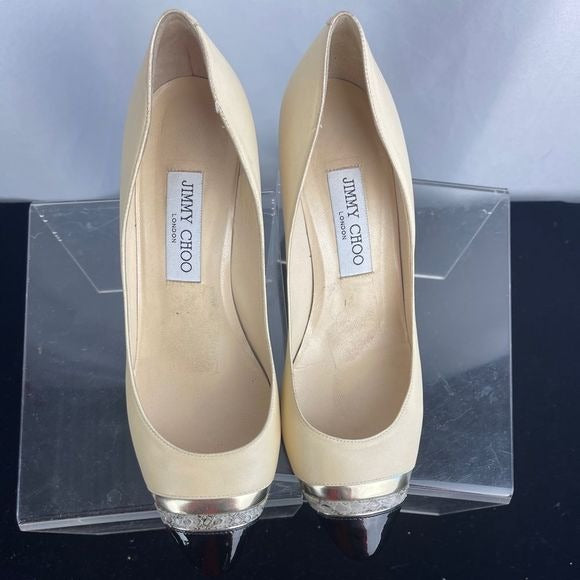 Jimmy Choo Cream Pumps with Black Toe