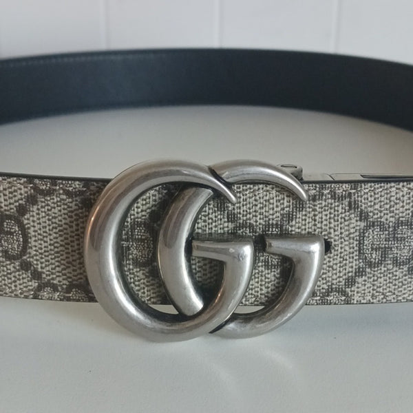 Gucci Reversable Logo Double G  Belt.